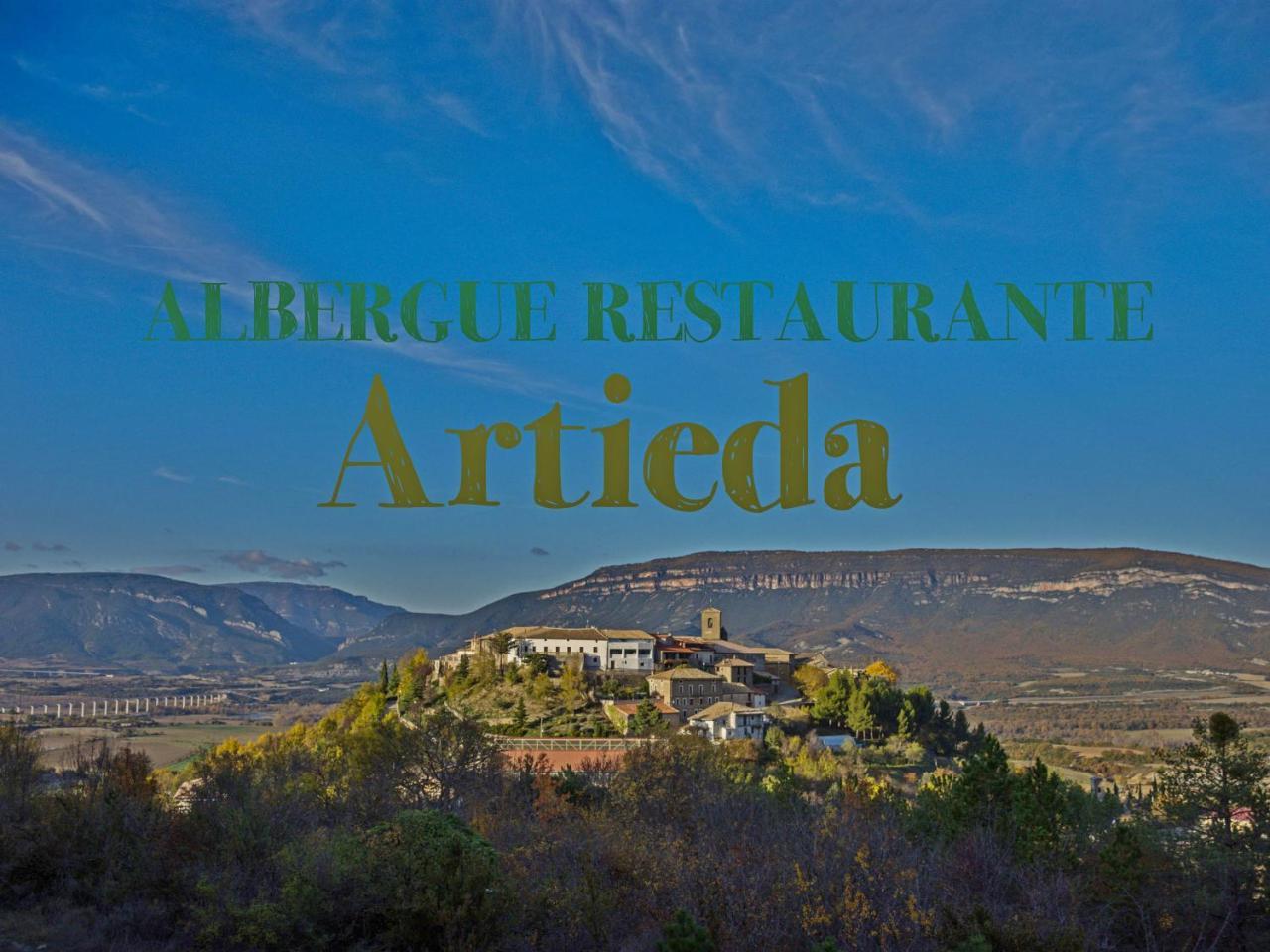 Albergue Restaurante De Artieda Exterior photo